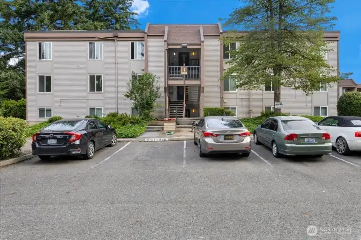 End unit with lots of natural light. Condo is located on left side in photo, second floor. End unit with lots of natural light. Condo is located on left side in photo, second floor.