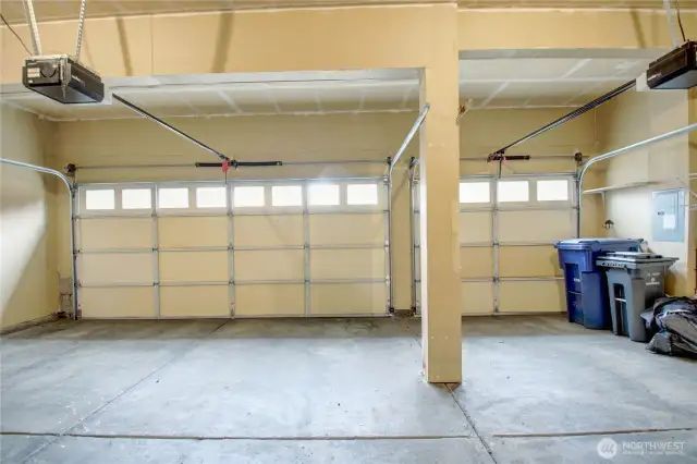 3 Car Garage