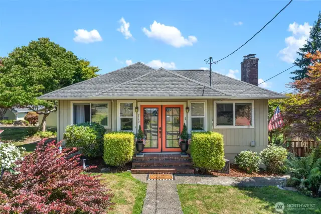 Welcome to 719 Peters St.  We look forward to seeing you.