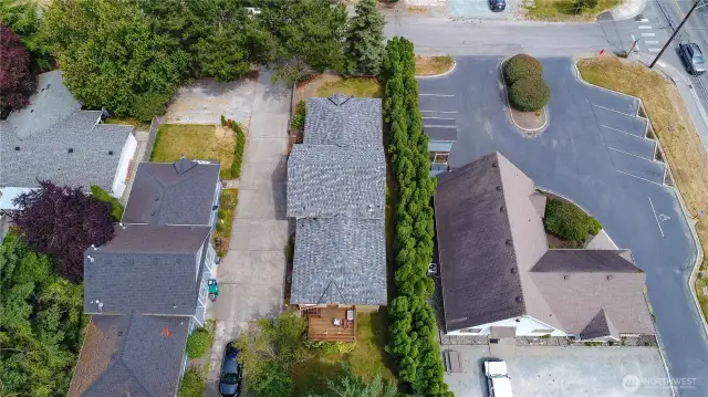7,326± square foot lot.