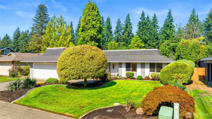 Welcome Home. One level home located in the Twin Lakes neighborhood of Federal Way.