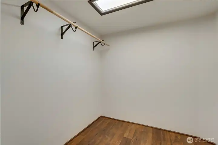 walk in!