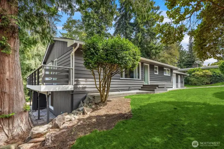 Great One story with Basement on  LARGE LOT
