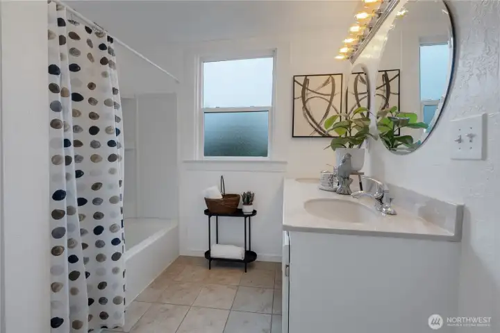 Very large bathroom, with two sinks and lots of counter space!