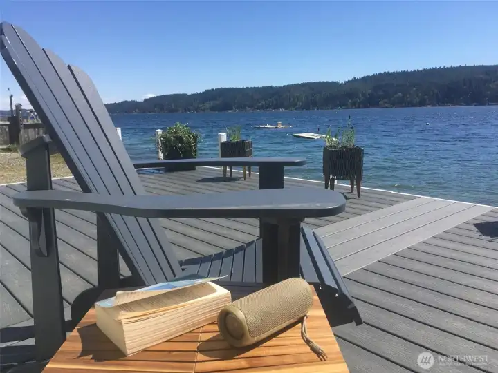 What a great spot to have your morning coffee.