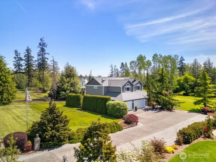 Welcome to 13448 Bridgeview Way in Bridgewater Estates in Bayview. Shy 1 acre setting with mature landscaping. Welcome to 13448 Bridgeview Way in Bridgewater Estates in Bayview. Shy 1 acre setting with mature landscaping.