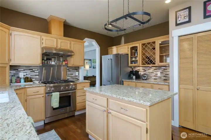 Another view of the kitchen showing the Thermador Professional propane range installed in 2018. Another view of the kitchen showing the Thermador Professional propane range installed in 2018.