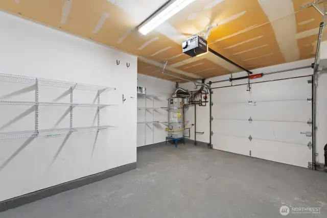 large 1 car garage