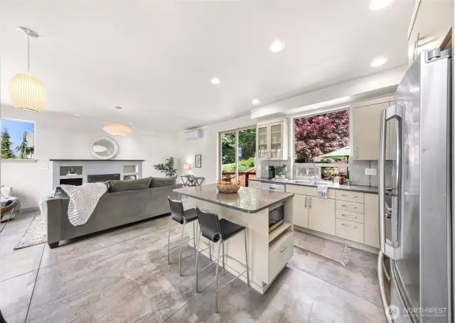 Amazing backyard views over the kitchen sink. Open floor concept, easy entertaining.
