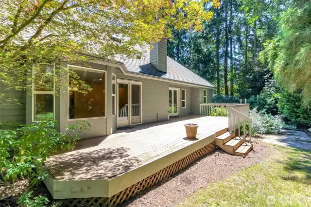 Another view of the back deck.