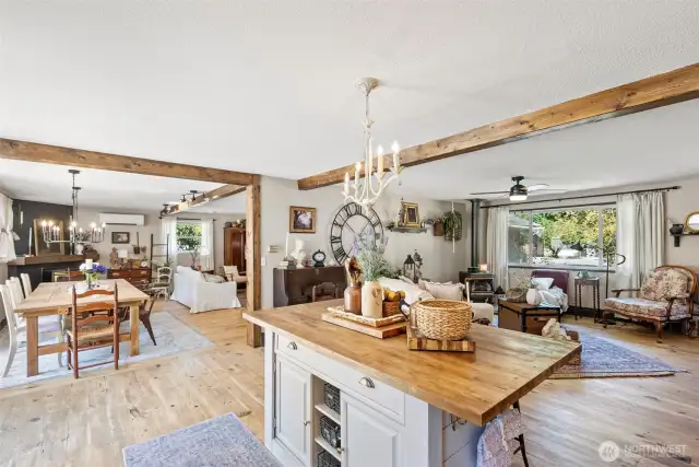 Unique chandeliers, another propane stove (but the sellers installed mini-splits, so the stoves are just ambience now)