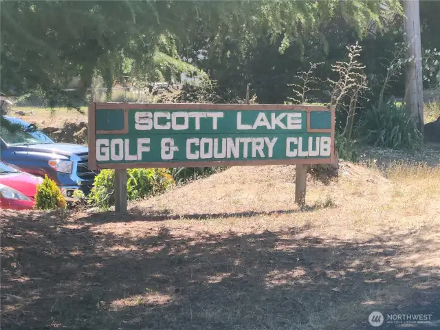 Welcome to Scott Lake Golf & Community Clubhoiuse