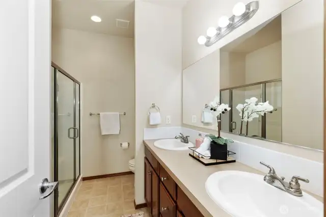 Primary bath