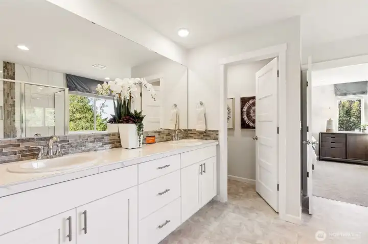 **Lot 32 is a presale** Photos of of the same floorplan in the same community. Some features, colors and specs may vary**