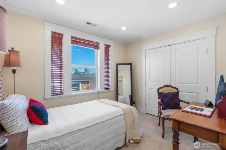Upstairs Bedroom #3