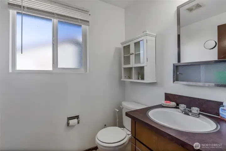 Guest Bath 2