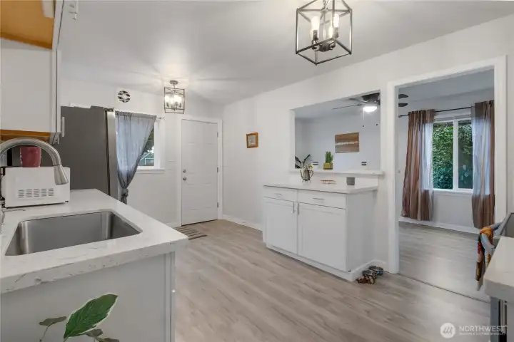 Lot's of Counter Space