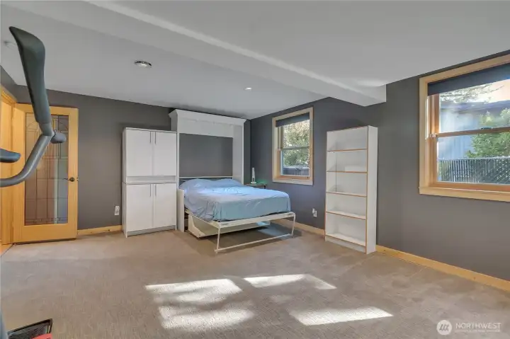 Murphy Bed Option Downstairs