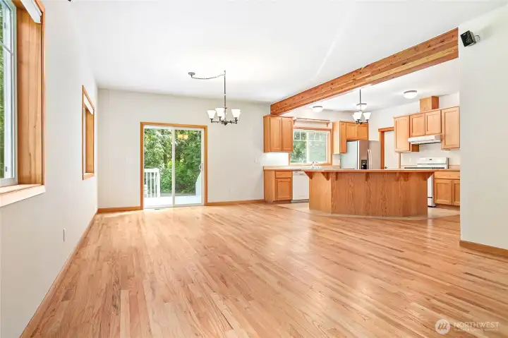 Large Living room. Slider goes out to the Deck and Backyard. Large Living room. Slider goes out to the Deck and Backyard.