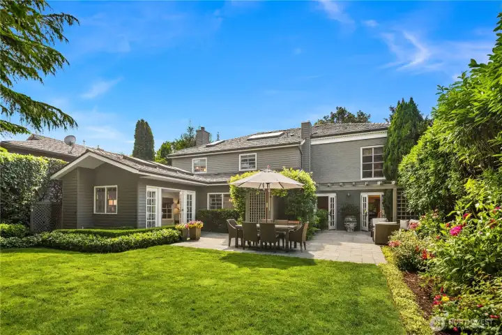 A south facing sunny private yard is waiting for your croquet tourneys! A south facing sunny private yard is waiting for your croquet tourneys!