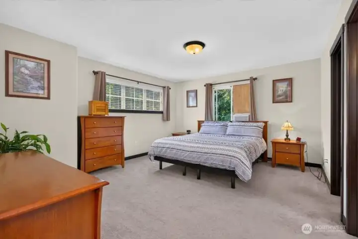 Spacious Primary bedroom