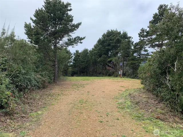 Lot interior--utilities on lot