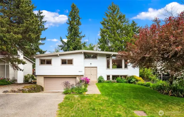Beautifully maintained 1963 Mid-Century home located in West Seattle's Arbor Heights neighborhood.