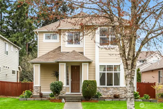 Covered front porch  Retractable screen / Side lite  Keyless touchpad entry  Nest thermostat  9’ ceilings on main floor  Entry closet
