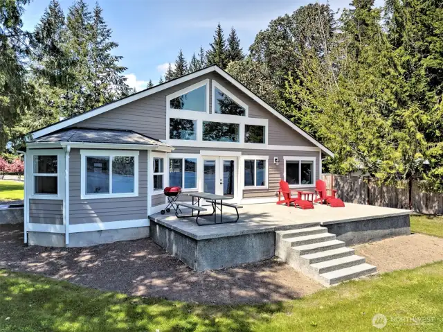 Perfectly remodeled and ready to use house.