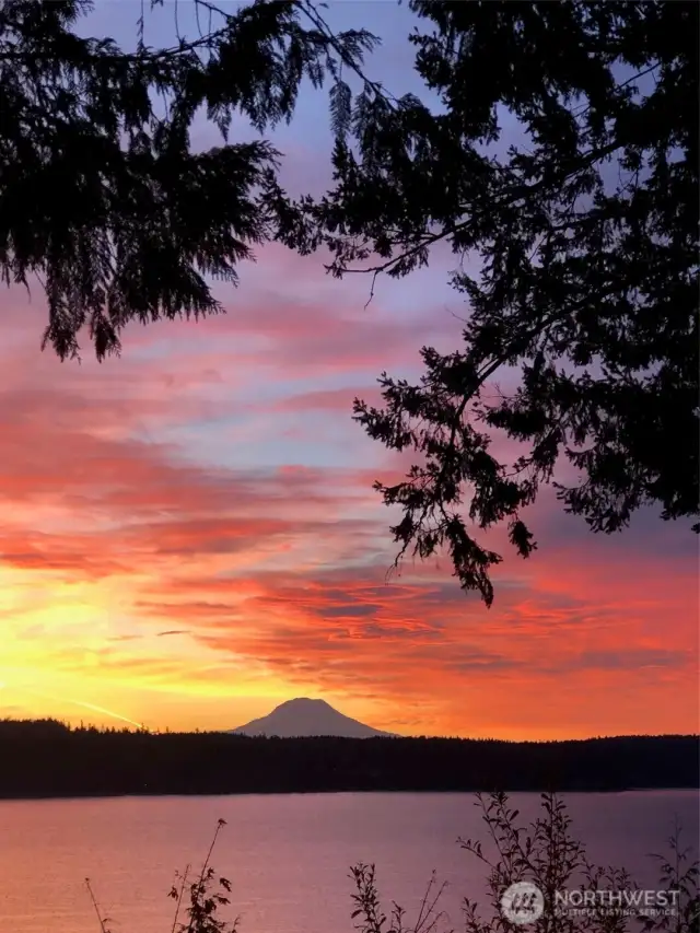 Breathtaking sunrises-on repeat.