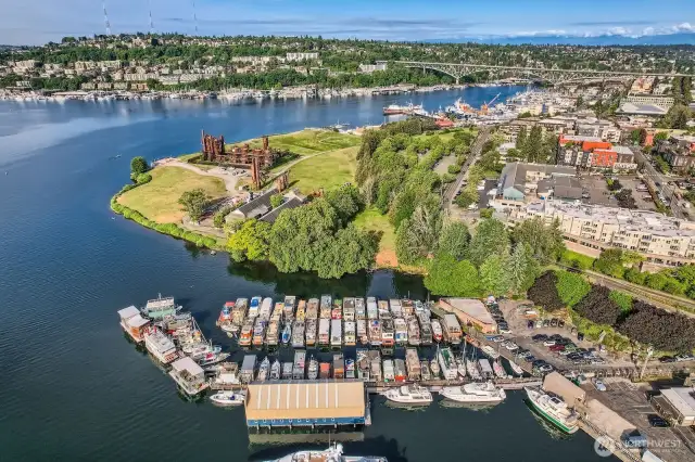 Paddle around the tip of Gas Works Park toward Fremont, or head straight through the Ship Canal for a scenic ride to Fishermen’s Terminal—stop for lunch at Chinook’s, a longtime local favorite.