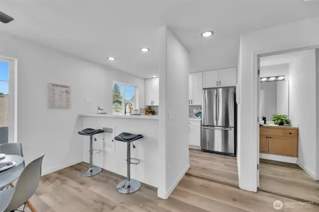 Open Kitchen with Bar Top