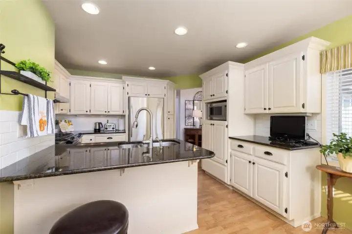 Updated Eat In Kitchen