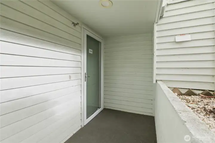 D102 front door pic D102 front door pic