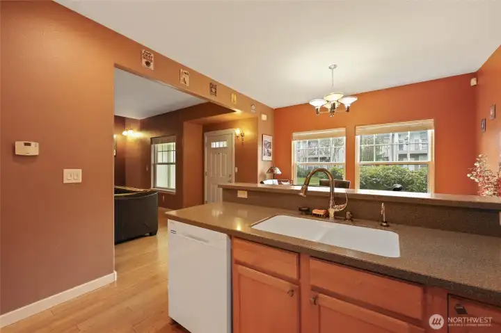 Open Concept Floor Plan!