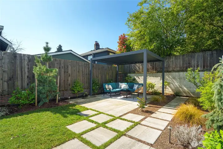 Nicely landscaped , private, fenced back yard