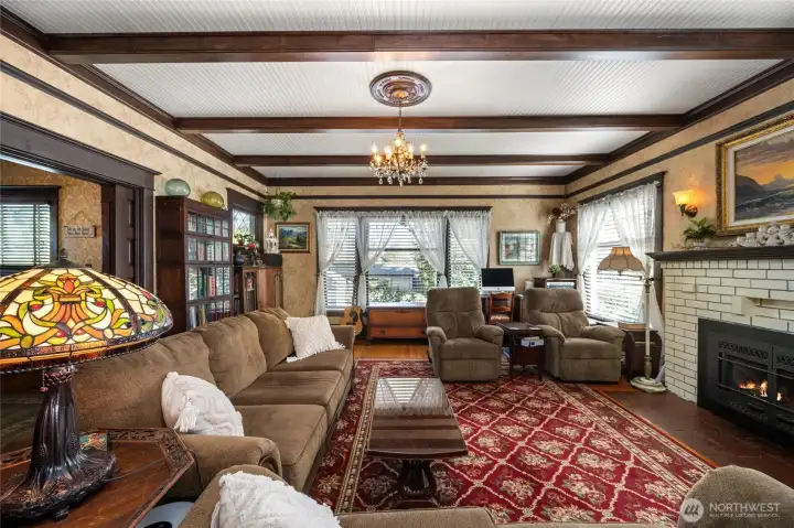 Living room with entry to the left...