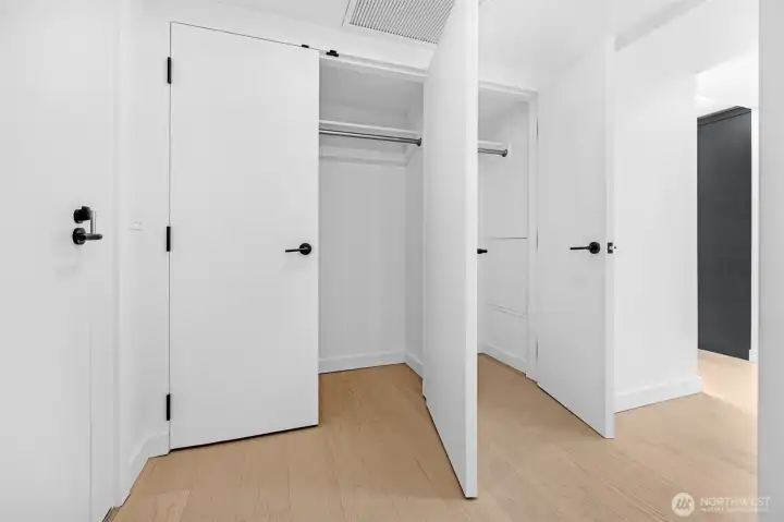 Lots of closet space!