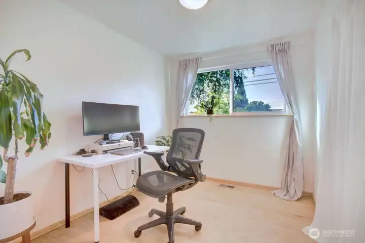 N bedroom