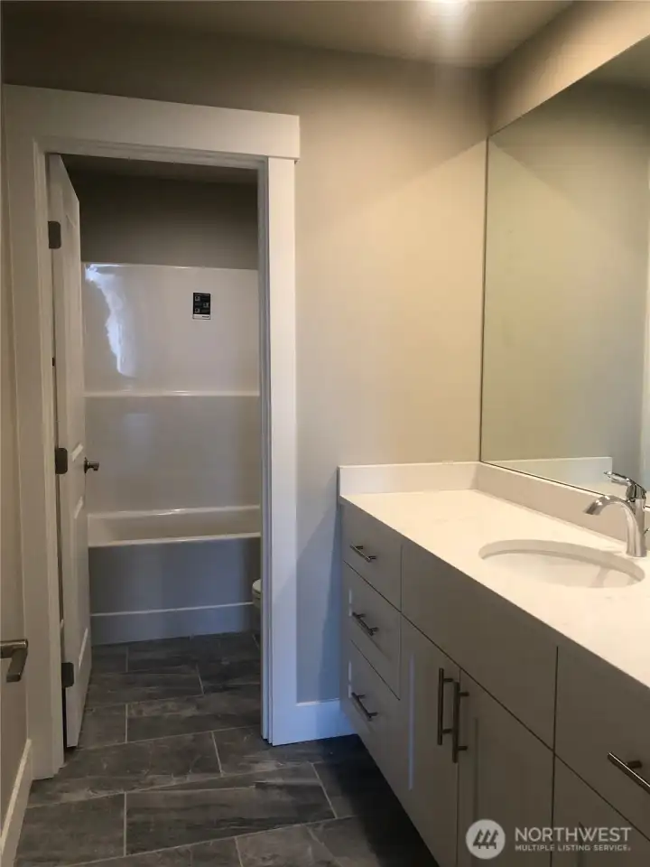 2nd bathroom