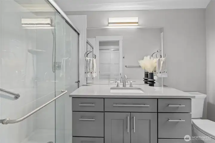 Upstairs bathroom