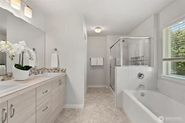 Warm earth-tone shades blend seamlessly to create a spa-like retreat where you’ll feel completely relaxed.