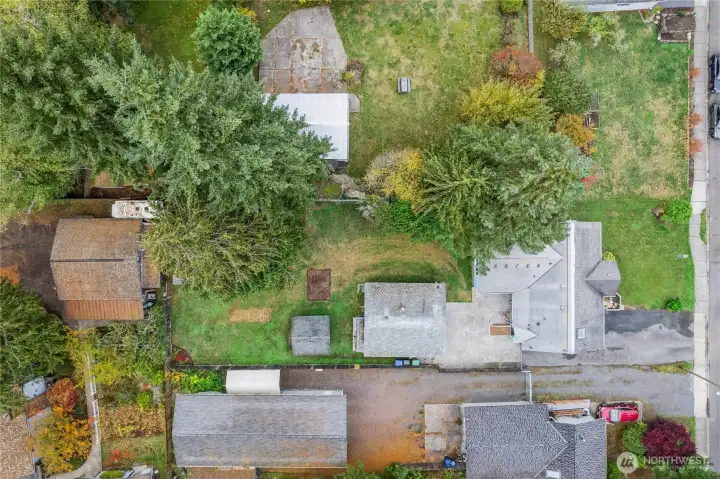 Arial photo of house/yard