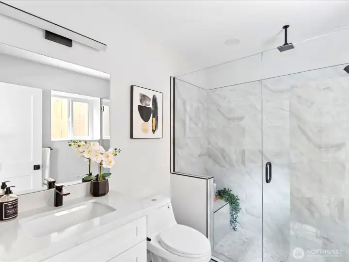 Lower Master bath