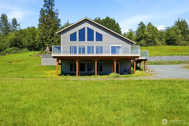 Perfect for year-round relaxation and unwinding outdoors.