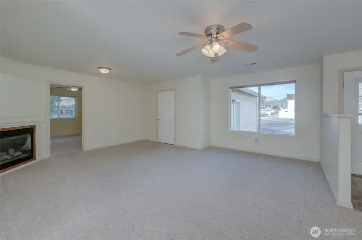 Living Rm.