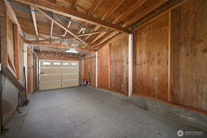Attached Garage Attached Garage