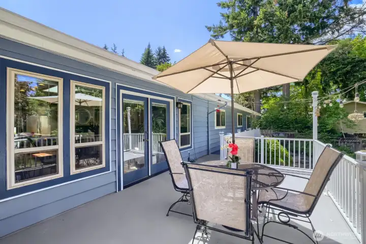 Deck off the main living area