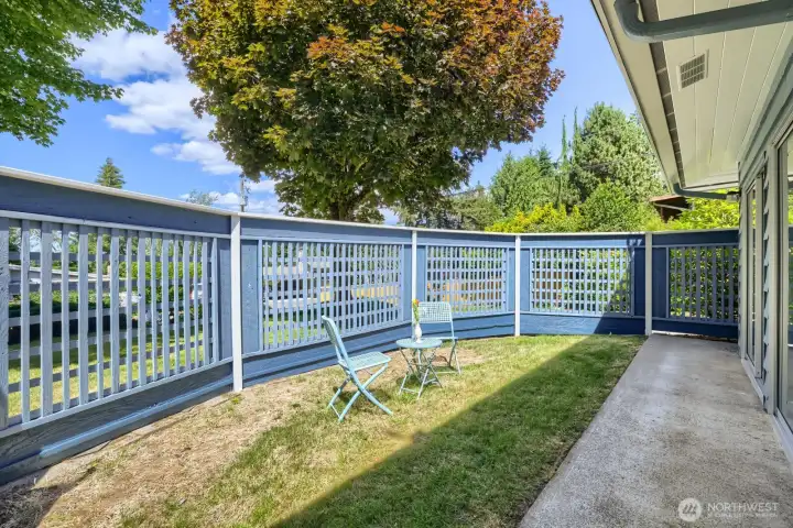 Area outside sunroom