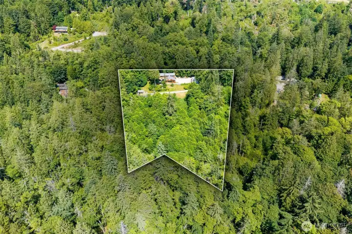 Property lines are approximate Property lines are approximate
